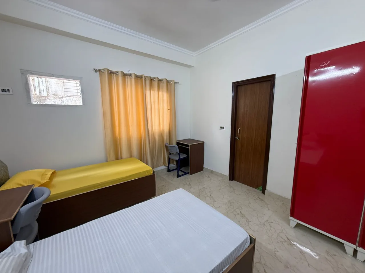 Royal Paradise Hostel (Aradhya Residency) room in Greater Noida