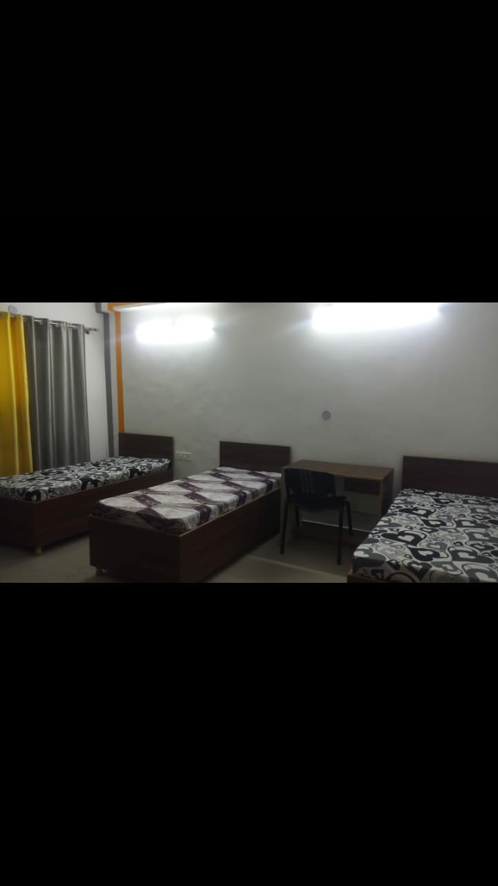 Nalanda house room in Greater Noida